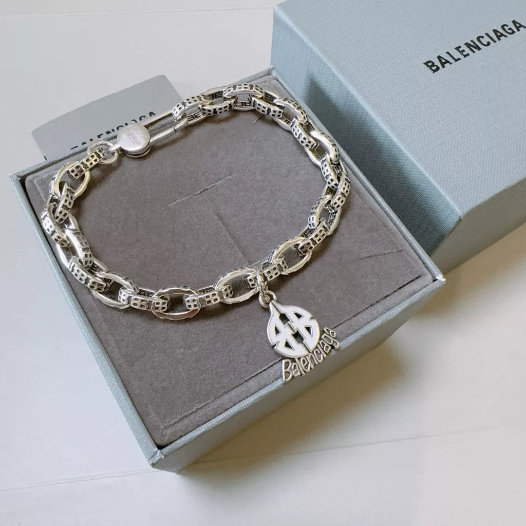 balenciaga bracelets s_12707522